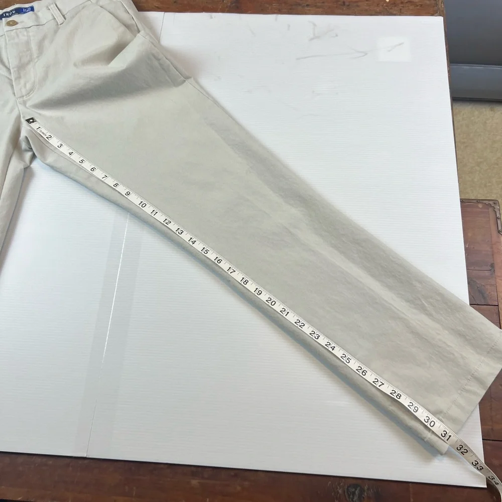 Izod Tan Chinos Classic Straight-Leg, Size 32 x 32 - Picture 11 of 13